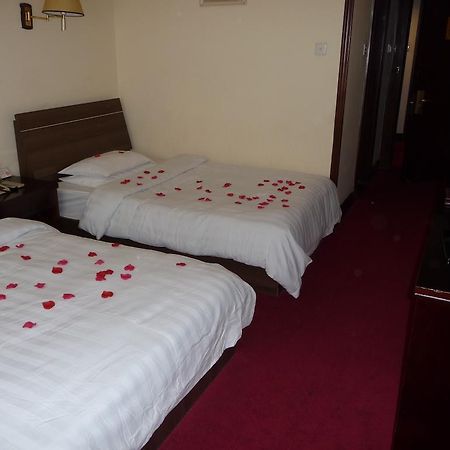 Gan Jin Hotel Tianjin Exterior photo