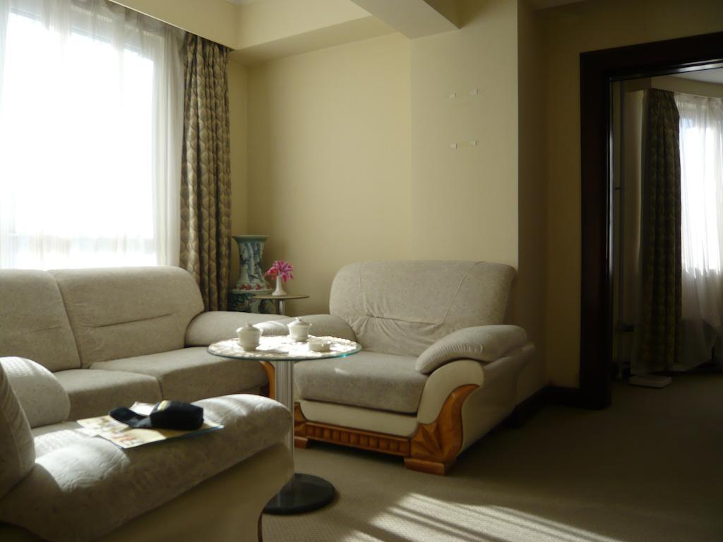 Gan Jin Hotel Tianjin Exterior photo