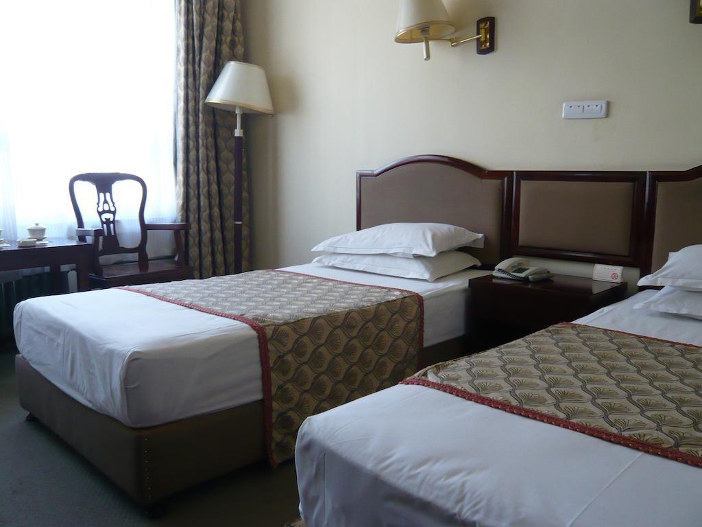 Gan Jin Hotel Tianjin Exterior photo